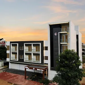 lexus-inn.mysorehotels.org/